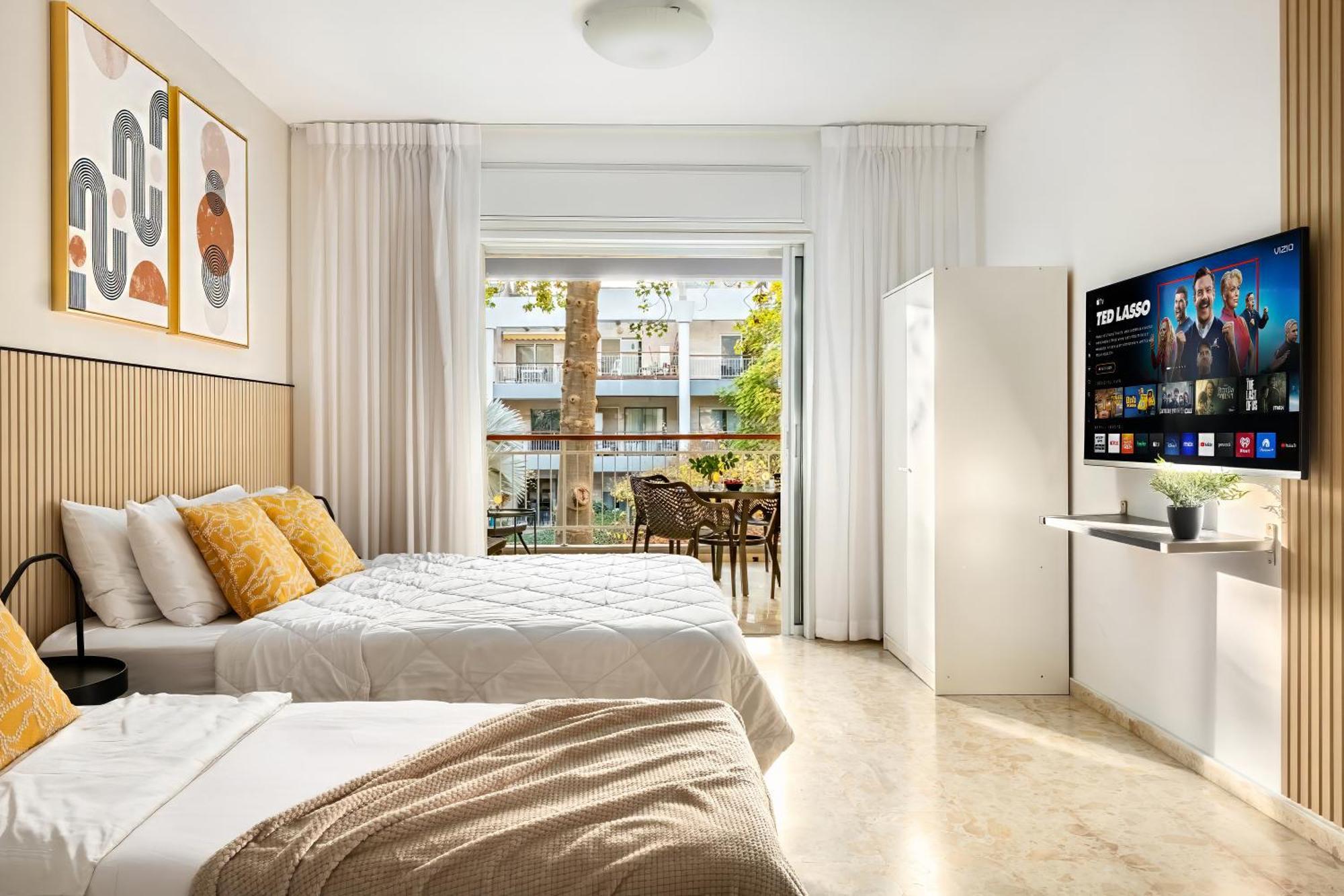 Royal Park By Sea N Rent Apartment