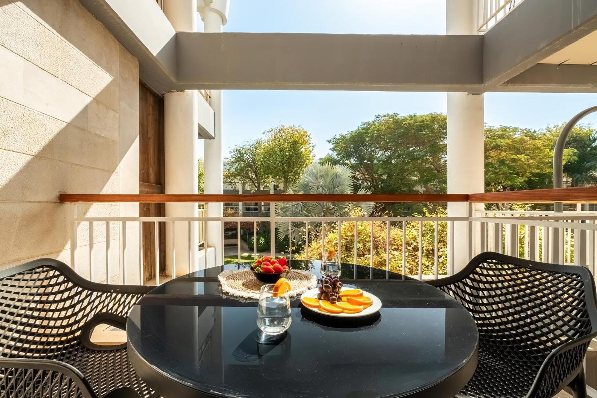 Royal Park By Sea N Rent Apartment *