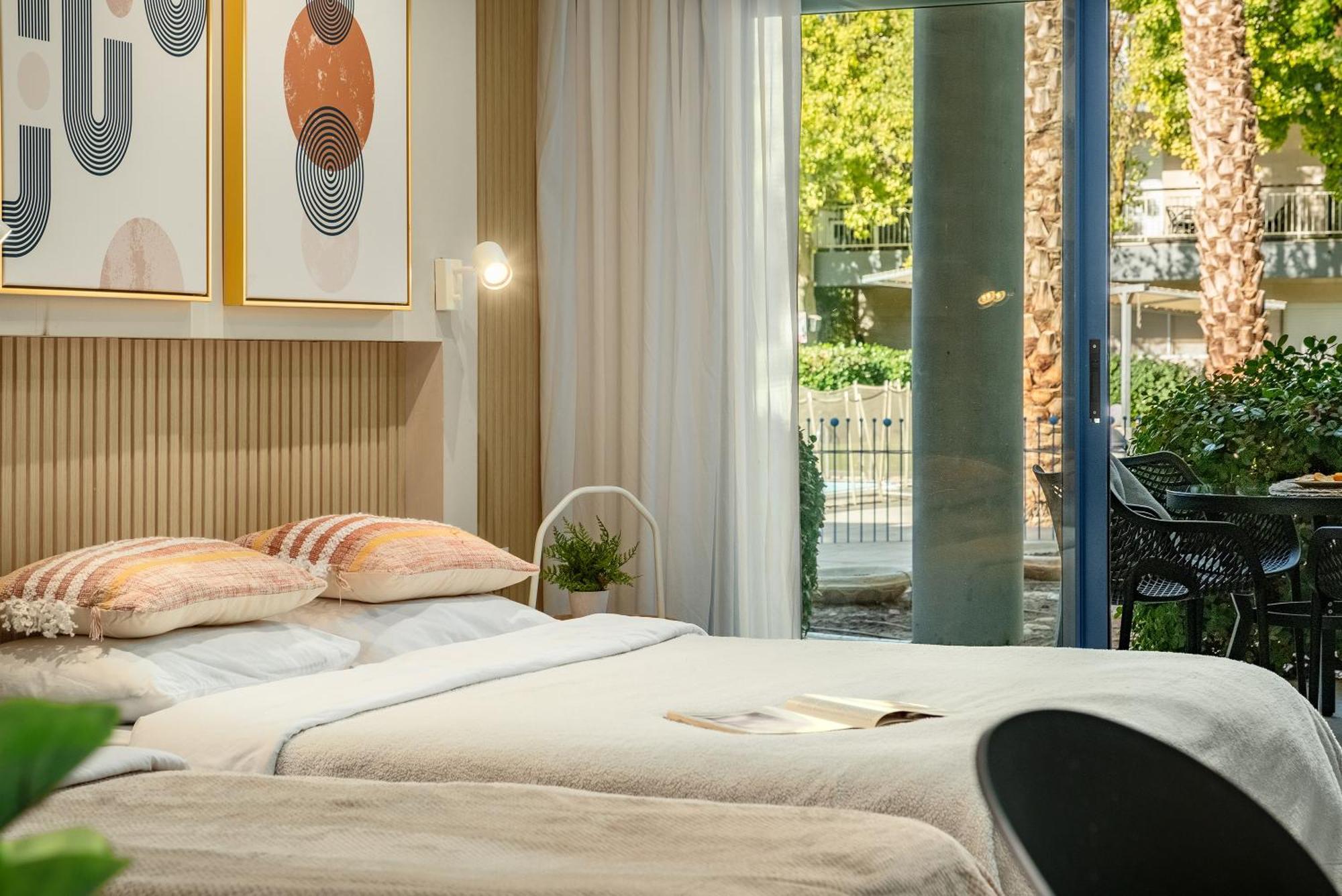 Apartment Royal Park By Sea N Rent